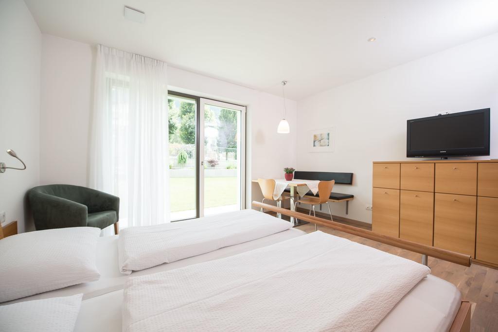 Apartment Edelweiss Brunico Habitación foto