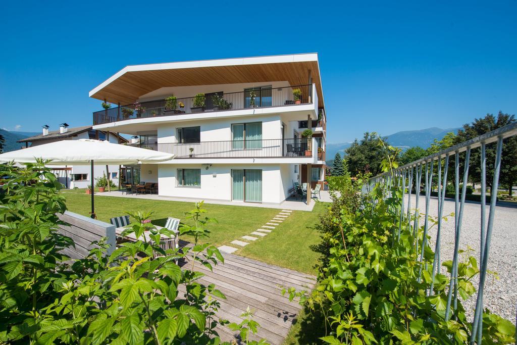 Apartment Edelweiss Brunico Habitación foto